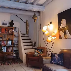  Villa Maison De Charme Avec Cour, Proche Rue Des Teinturiers